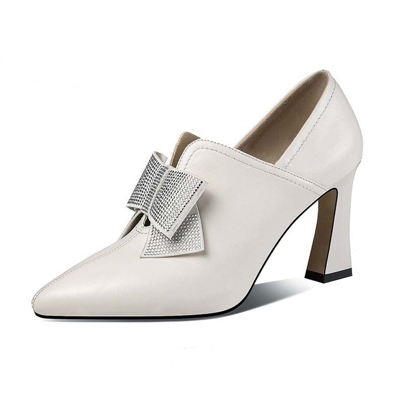 Elegant heels with bow - Iron Thread
