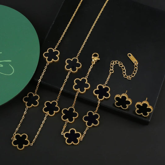 Clover Charm Jewelry Set - Iron Thread