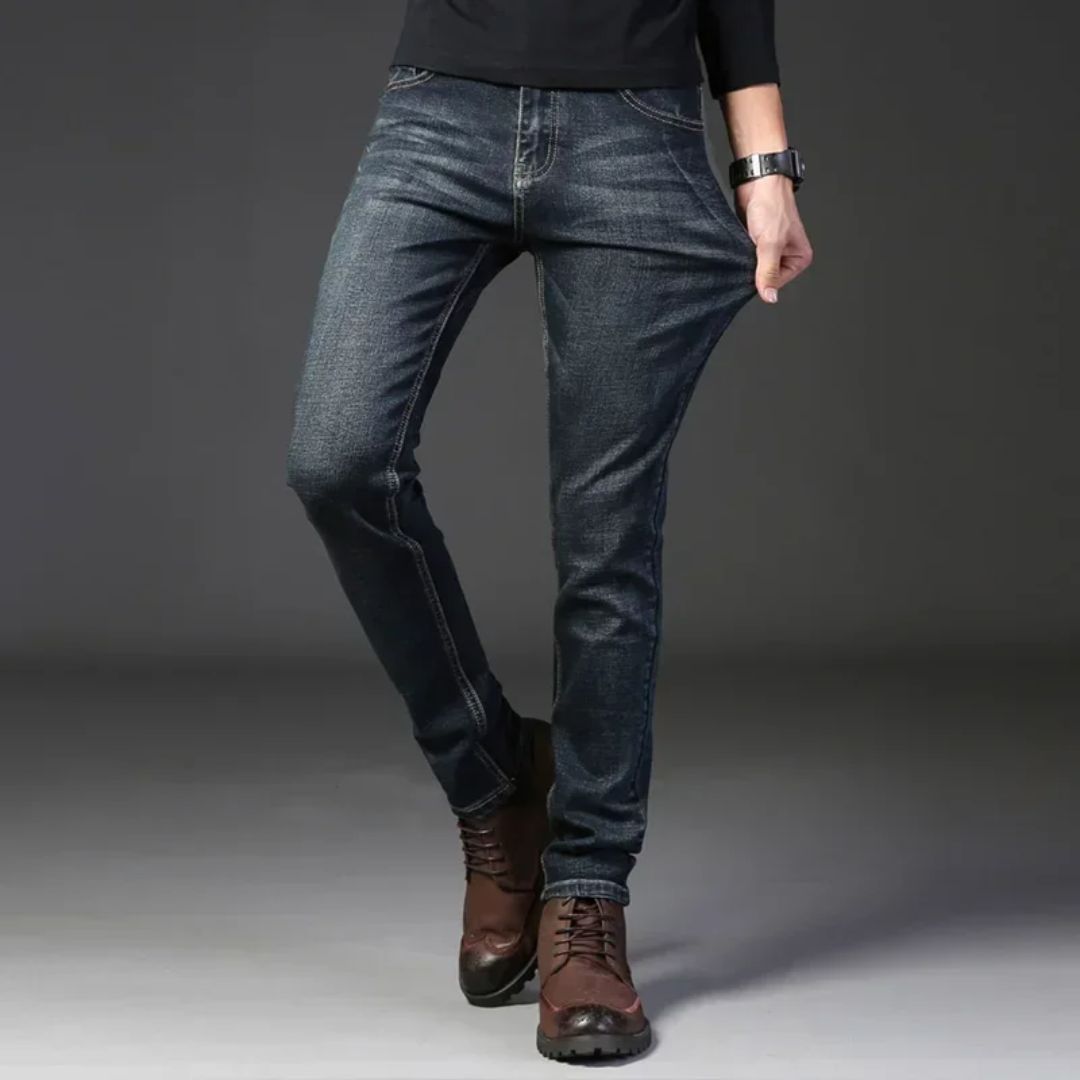 Slim Traveler Jean - Iron Thread