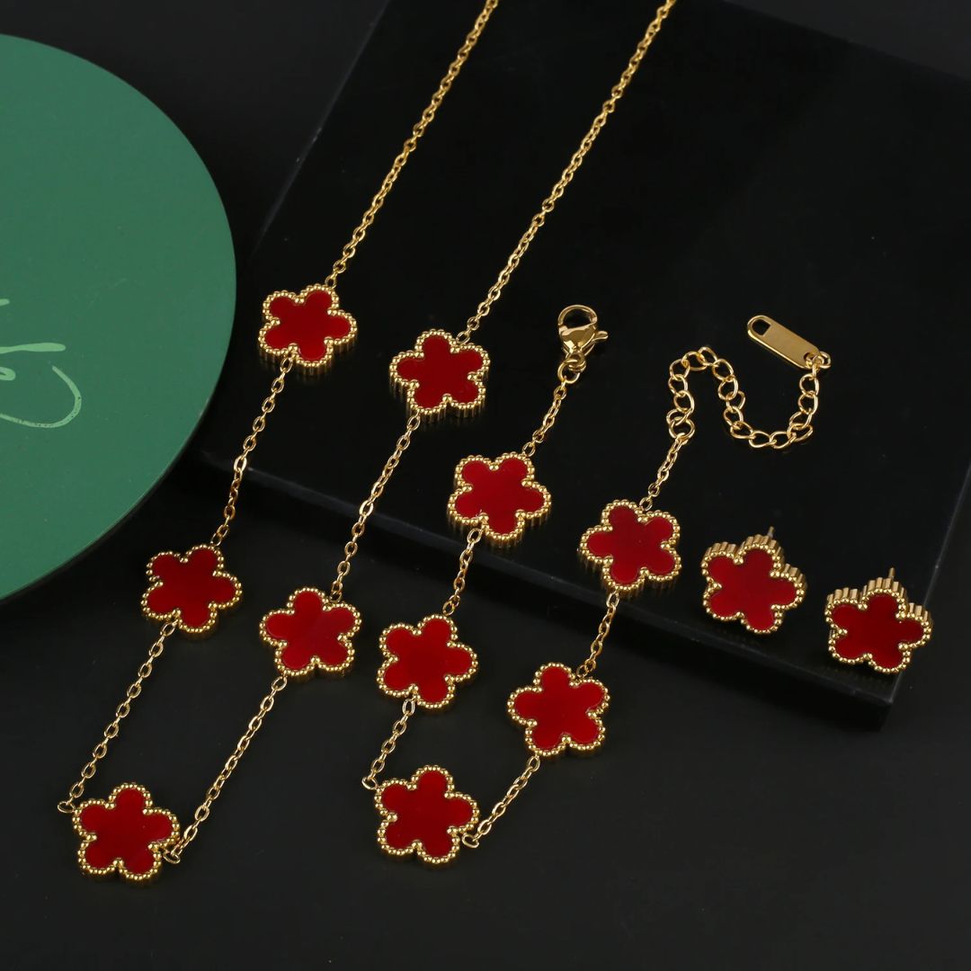 Clover Charm Jewelry Set - Iron Thread