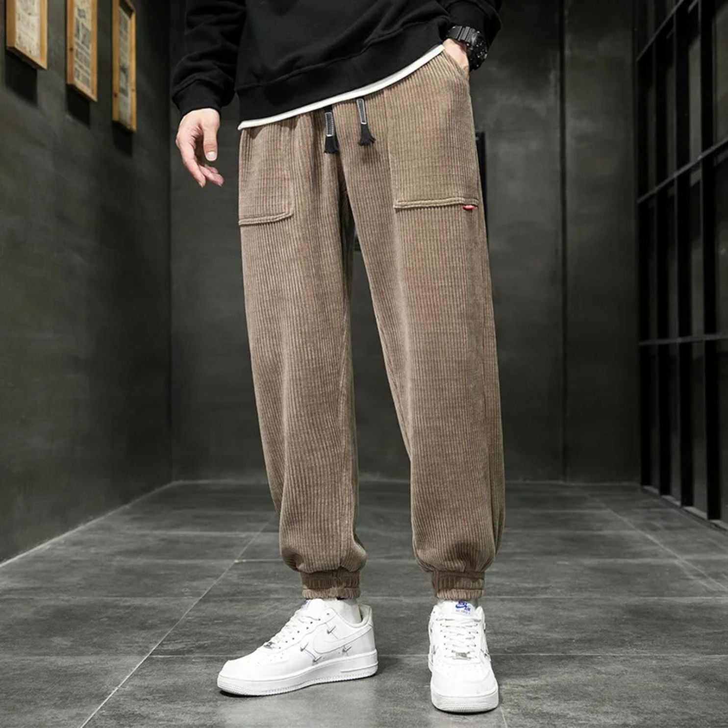 Classic Corduroy Jogger - Iron Thread