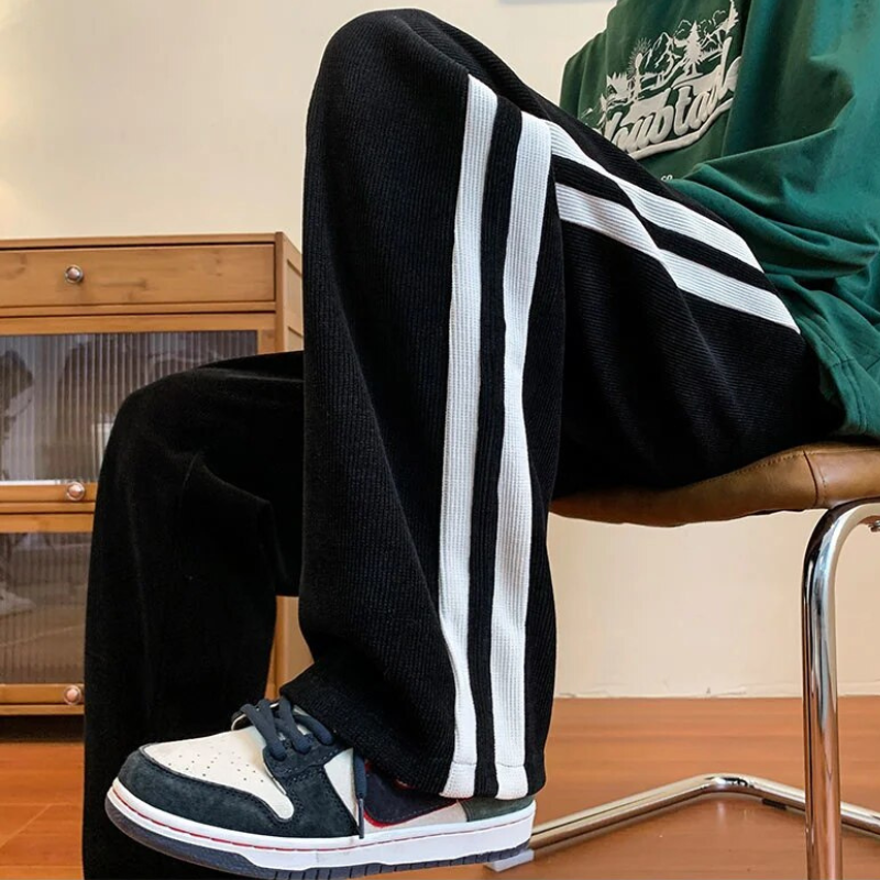 Whitby Sweatpants - Iron Thread